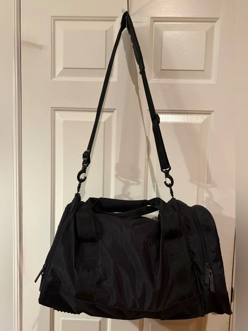 Under Armour Undeniable Duffle Bag Medium Black Hex Ripstop Gym Travel Duffel